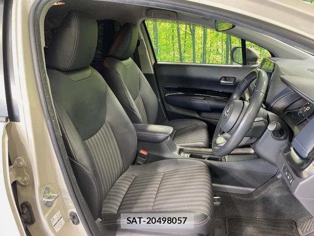 Toyota AQUA 2022-12 8278042-7