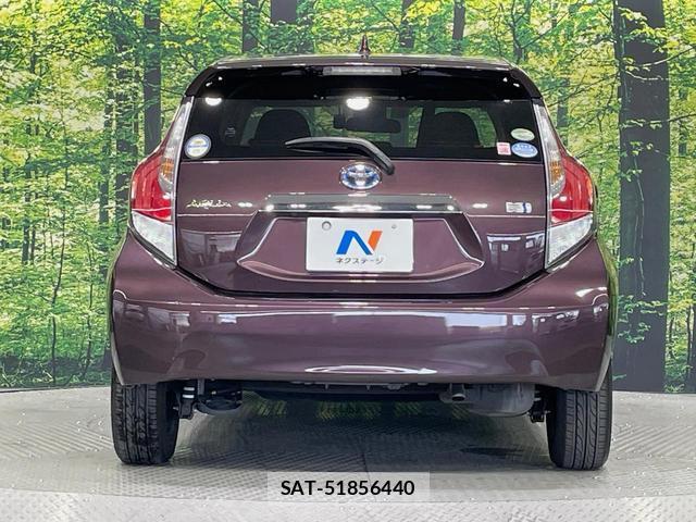 Toyota AQUA 2016-06 8278052-14