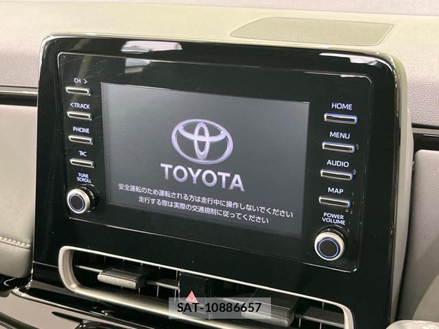 Toyota AQUA 2025-01 8278071-2