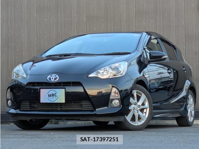 Toyota AQUA 2013-04 8278135-0