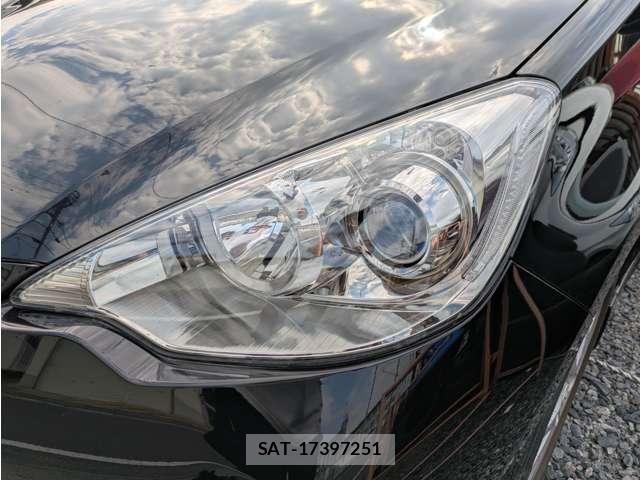 Toyota AQUA 2013-04 8278135-8