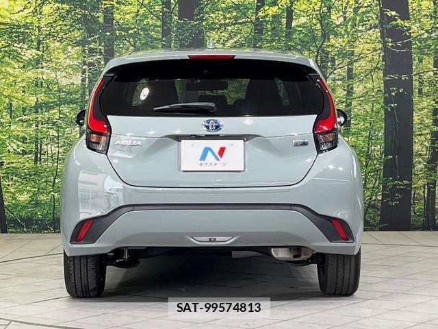 Toyota AQUA 2021-09 8278828-14