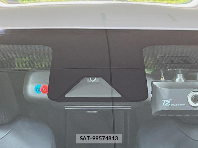 Toyota AQUA 2021-09 8278828-4
