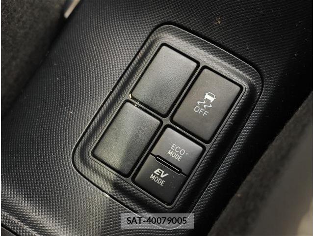 Toyota AQUA 2021-02 8279074-11