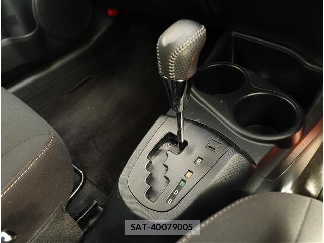 Toyota AQUA 2021-02 8279074-9