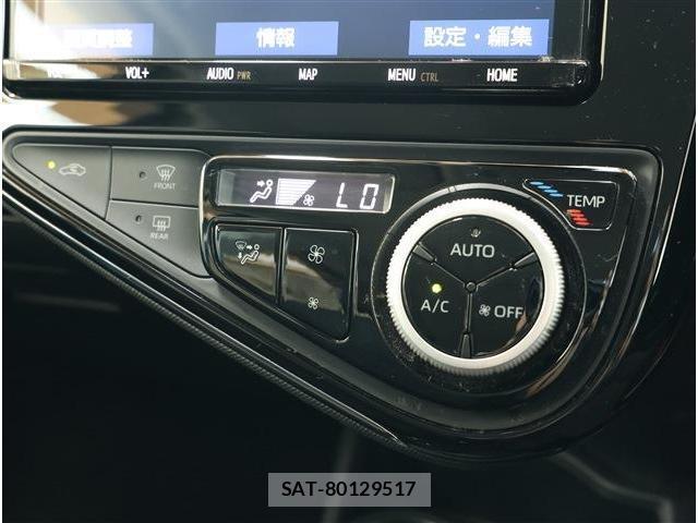 Toyota AQUA 2019-01 8279093-10