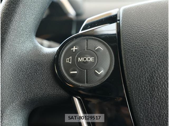Toyota AQUA 2019-01 8279093-13