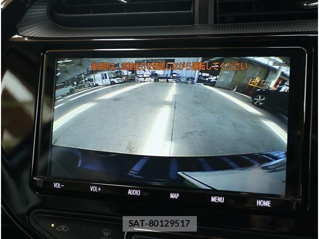 Toyota AQUA 2019-01 8279093-3