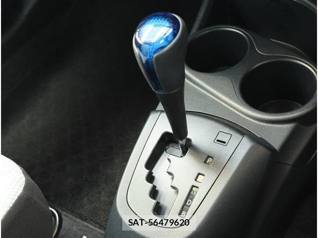 Toyota AQUA 2021-06 8279109-7