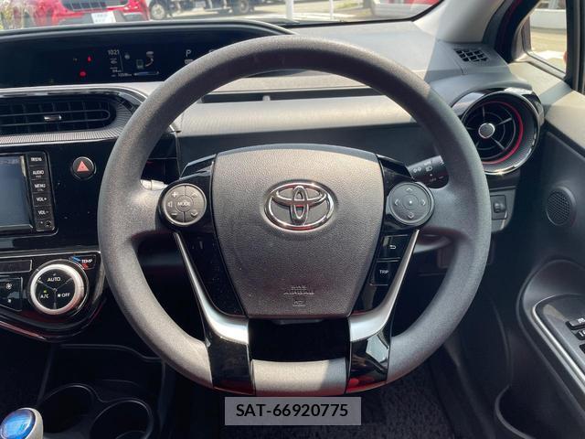 Toyota AQUA 2019-07 8279264-10