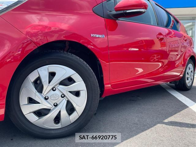 Toyota AQUA 2019-07 8279264-12