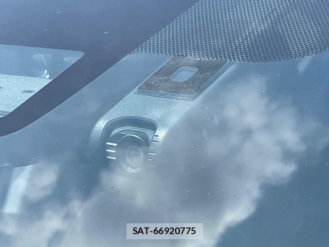 Toyota AQUA 2019-07 8279264-5