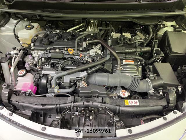 Toyota AQUA 2022-01 8279305-17