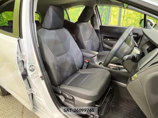 Toyota AQUA 2022-01 8279305-8