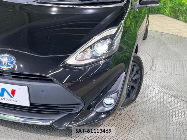 Toyota AQUA 2019-08 8279315-11