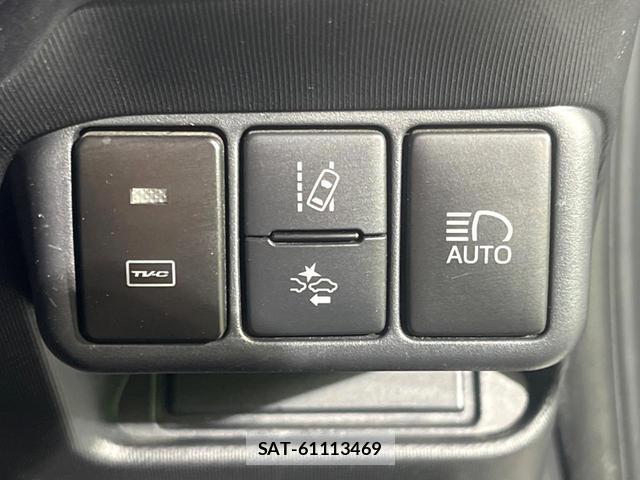 Toyota AQUA 2019-08 8279315-5