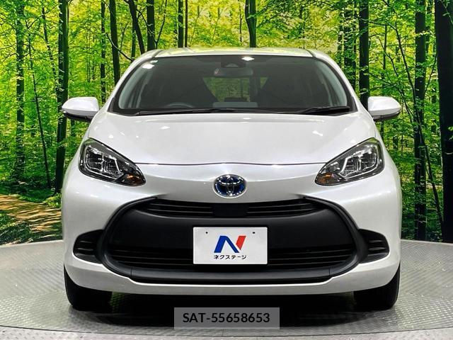 Toyota AQUA 2023-06 8279382-15