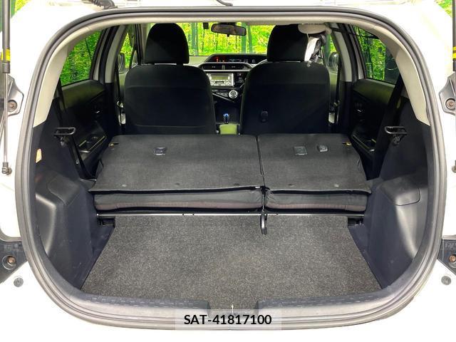 Toyota AQUA 2015-12 8279403-11