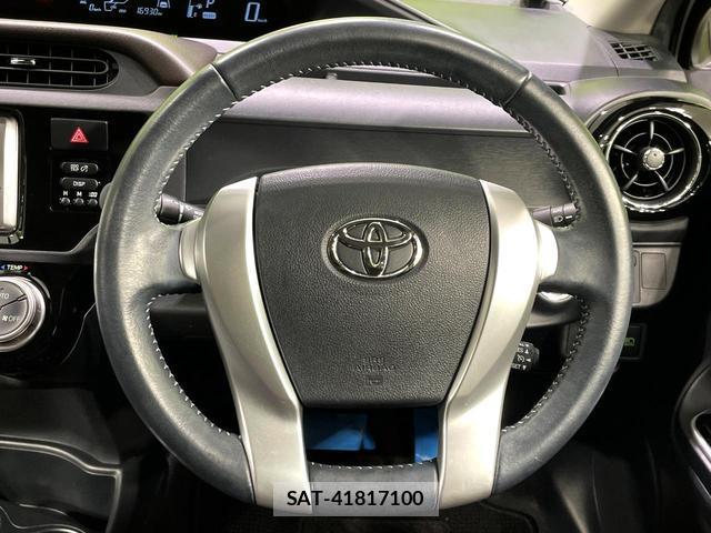 Toyota AQUA 2015-12 8279403-12