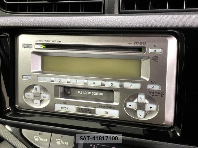 Toyota AQUA 2015-12 8279403-2