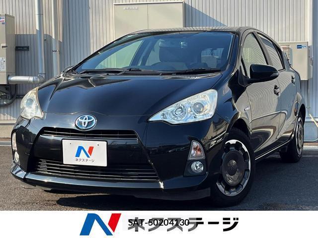 Toyota AQUA 2014-01 8279418-0