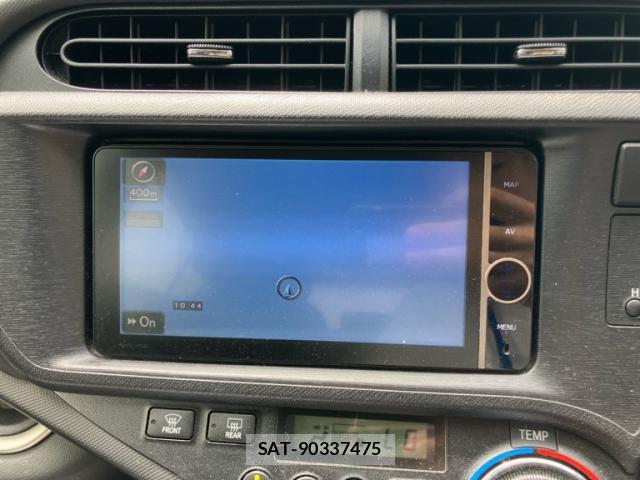 Toyota AQUA 2013-11 8279527-16