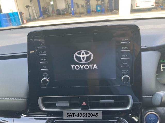 Toyota AQUA 2021-09 8279571-11