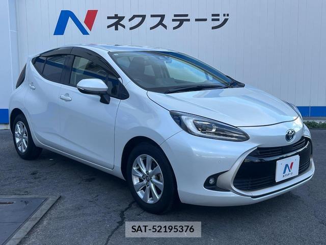 Toyota AQUA 2021-11 8279584-16
