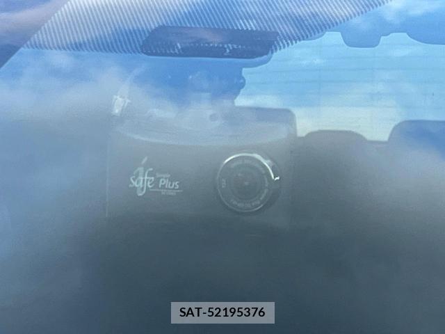 Toyota AQUA 2021-11 8279584-7