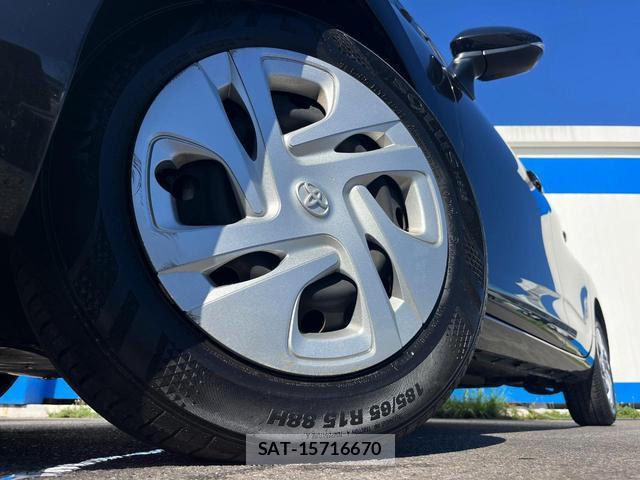 Toyota AQUA 2024-06 8279592-12