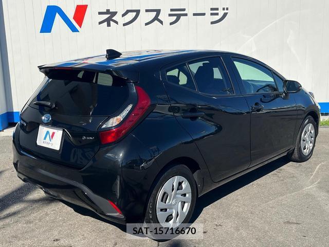 Toyota AQUA 2024-06 8279592-16