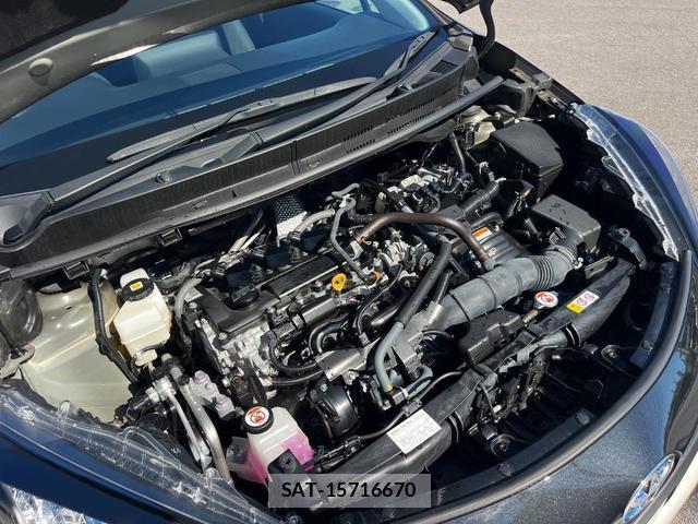 Toyota AQUA 2024-06 8279592-17