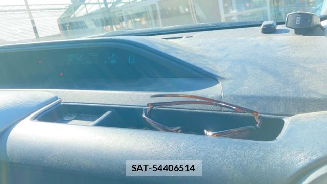 Toyota AQUA 2015-03 8279853-16