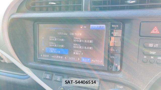Toyota AQUA 2015-03 8279853-18