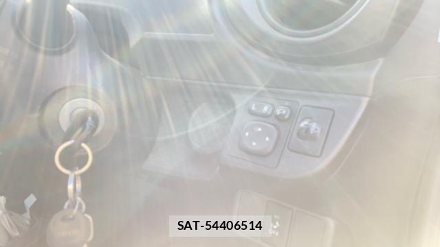 Toyota AQUA 2015-03 8279853-7
