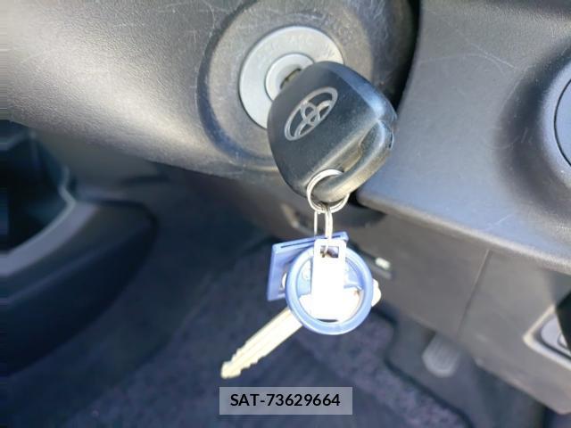 Toyota AQUA 2015-07 8279920-14