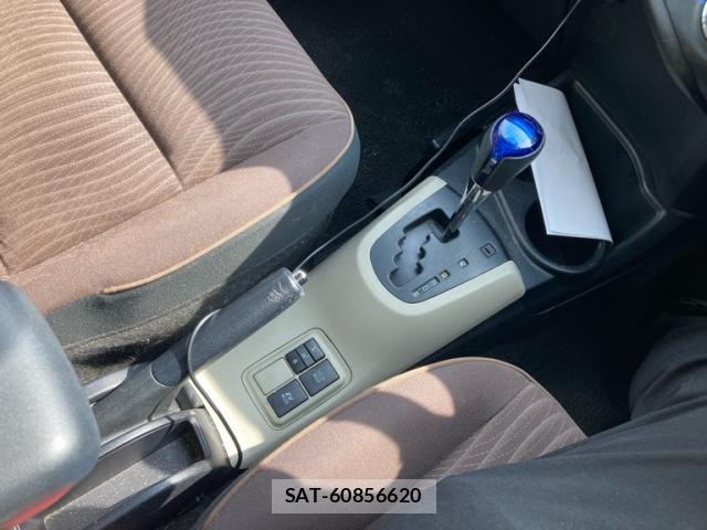 Toyota AQUA 2012-11 8279931-15