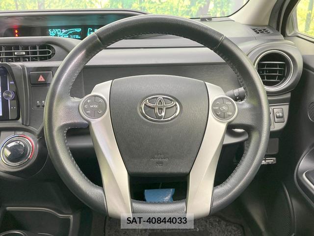 Toyota AQUA 2013-11 8280004-10