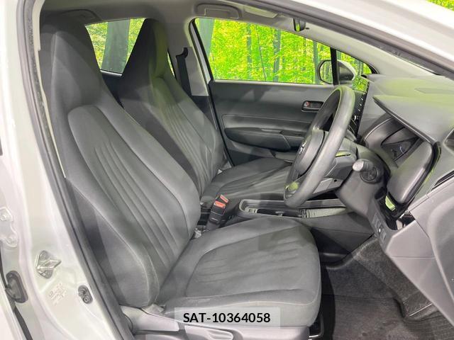 Toyota AQUA 2023-07 8280060-8