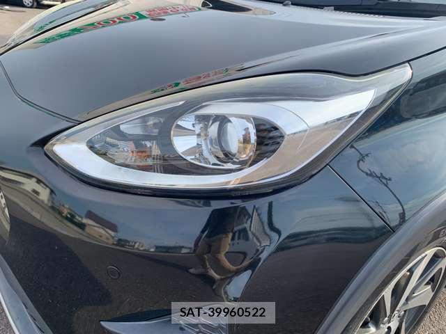 Toyota AQUA 2017-08 8280171-12