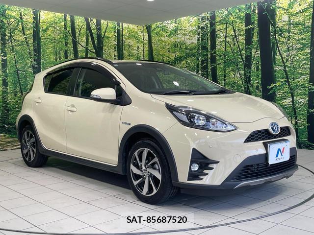 Toyota AQUA 2018-05 8280268-15