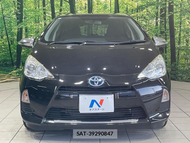 Toyota AQUA 2014-03 8280272-13