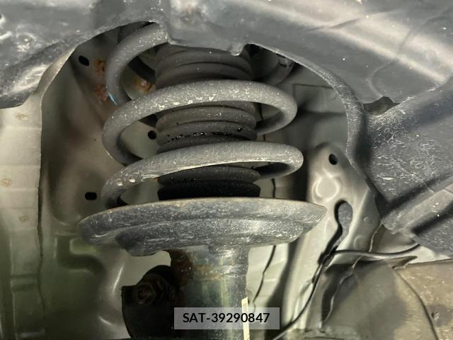 Toyota AQUA 2014-03 8280272-19