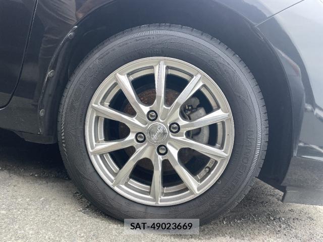 Toyota AQUA 2016-03 8280332-16