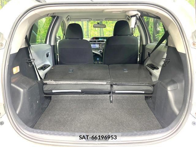 Toyota AQUA 2012-03 8280405-10
