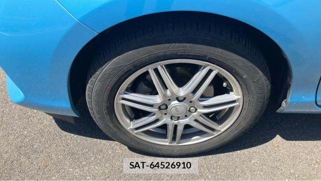 Toyota AQUA 2013-08 8280519-8