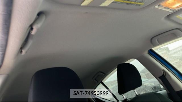 Toyota AQUA 2012-06 8280706-15