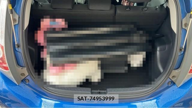 Toyota AQUA 2012-06 8280706-17