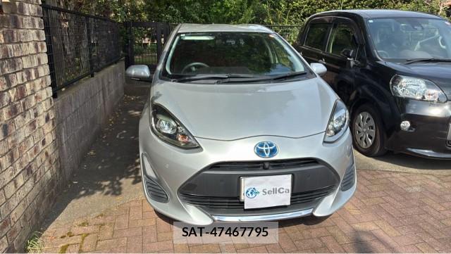 Toyota AQUA 2020-12 8280759-9