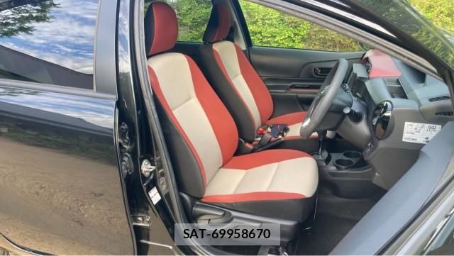 Toyota AQUA 2015-07 8280901-5
